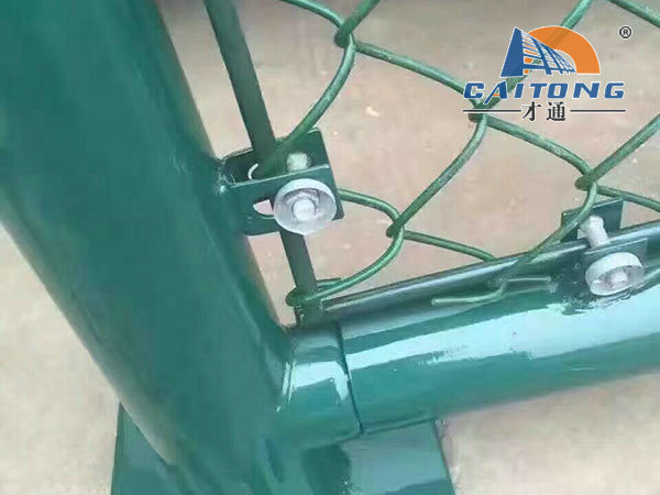 U型卡组装式围网图片4